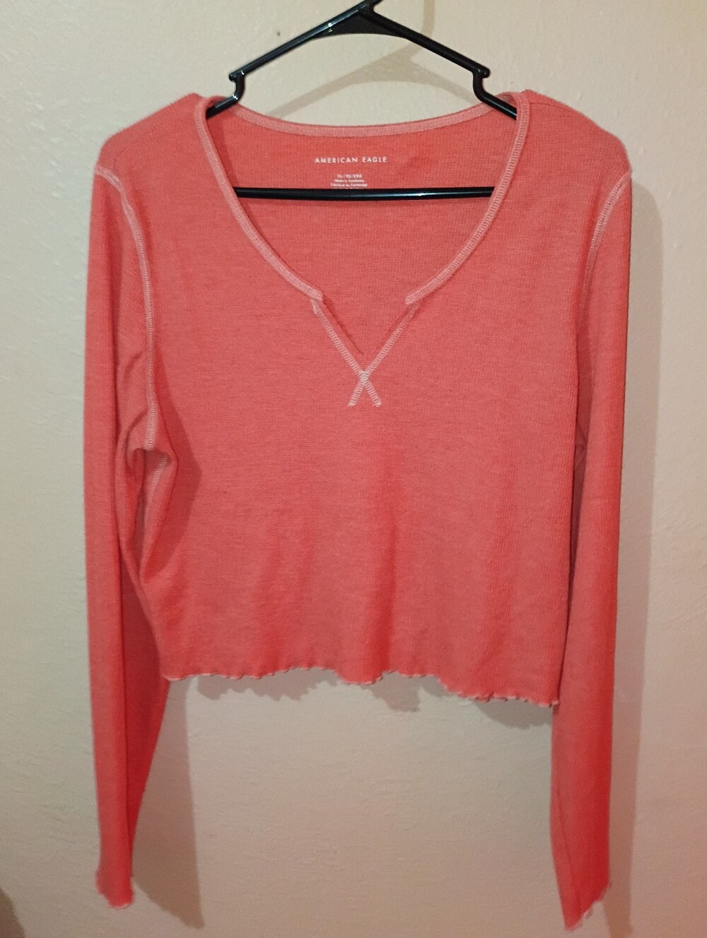 American Eagle Size Xl Orange Long Sleeve Cropped Top